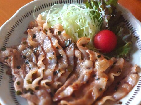 ニラ醤油でᕷ˖簡単 豚肉のしょうが焼きꕤ୭*